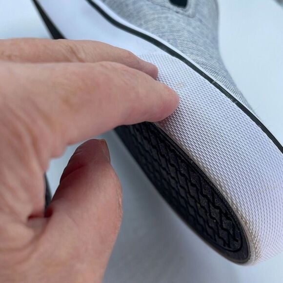 Lugz size 8.5 woman’s clipper classic slip on - Picture 4 of 11